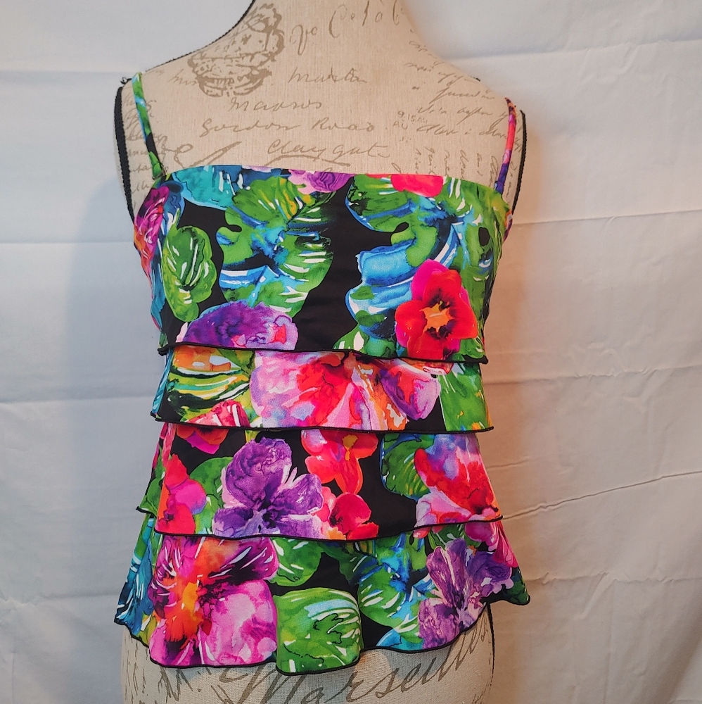 Caribbean Joe Colorful Floral Tiered Swim Tankini Top Size 8 Excellent Condition